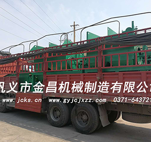 <b>2LTC6109/8T梯形跳汰机组发往陕西用于砂石厂选金</b>